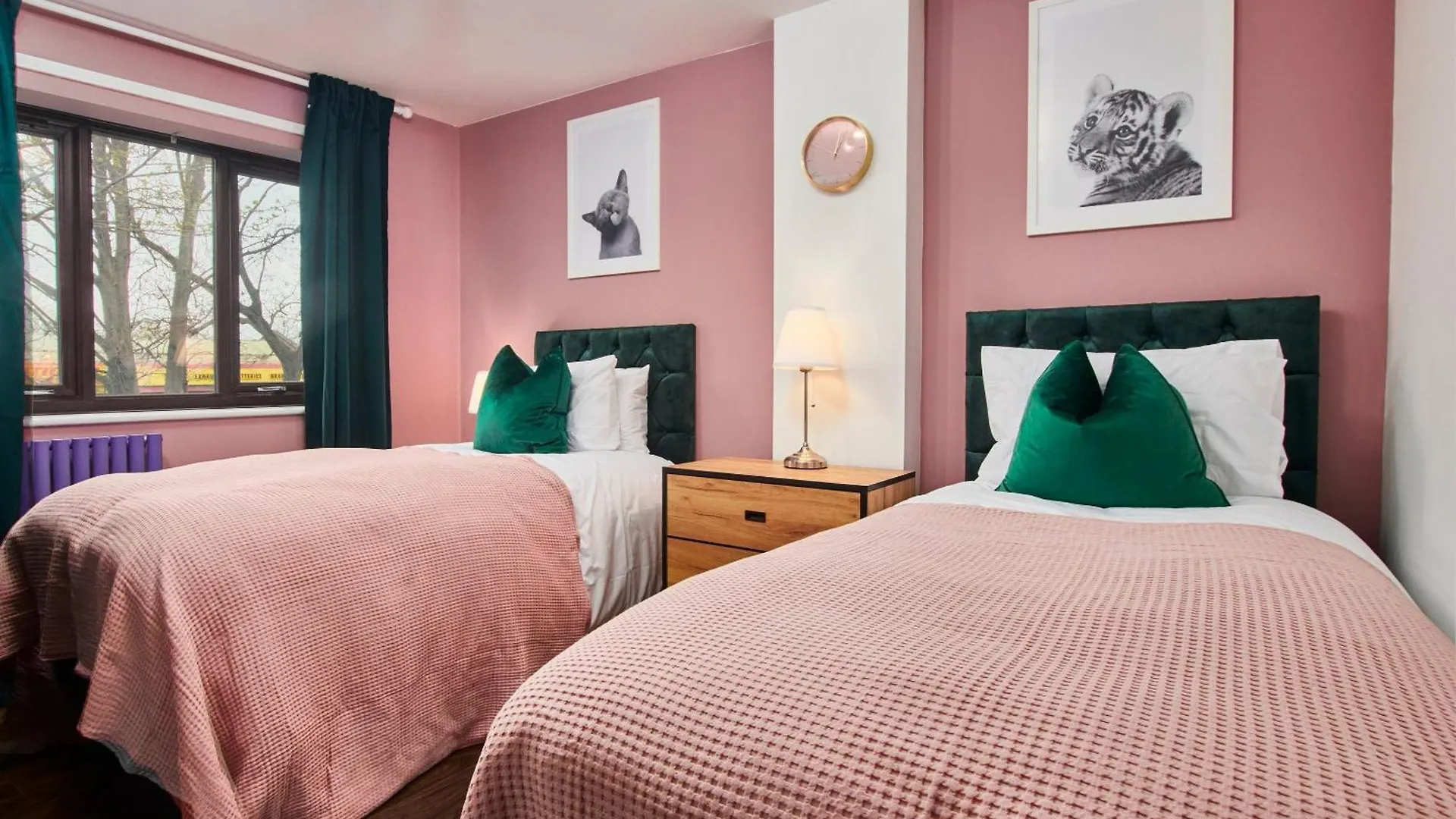 Apartment Lovely 3Br House - Free Parking - Long Stays Welcome! Manchester